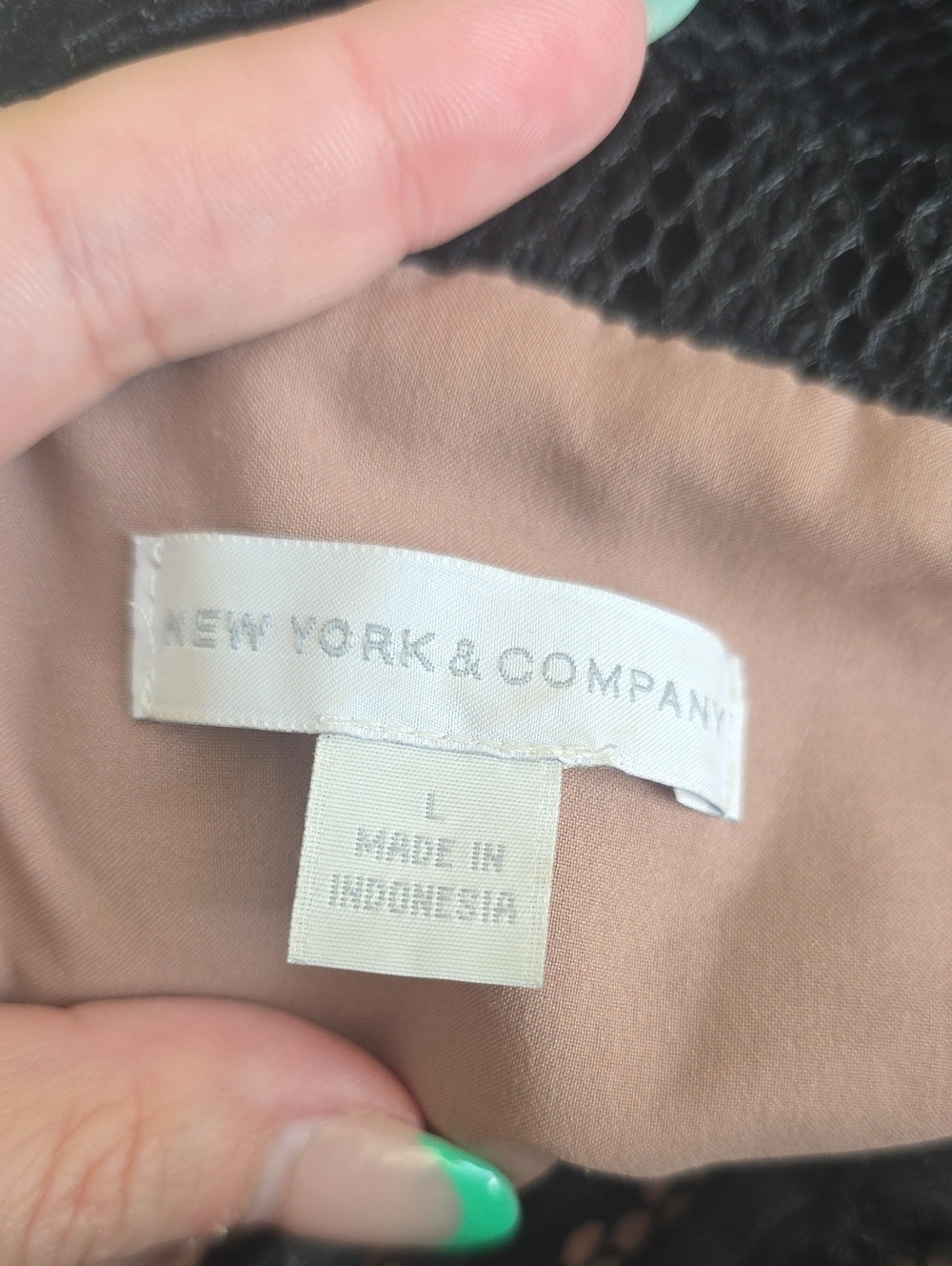 NY&Co Lace Fit-and-Flare Dress Lg - Picture 7 of 8